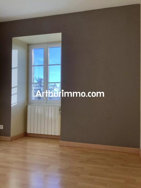 Maison - 104 m² - 4 pièces