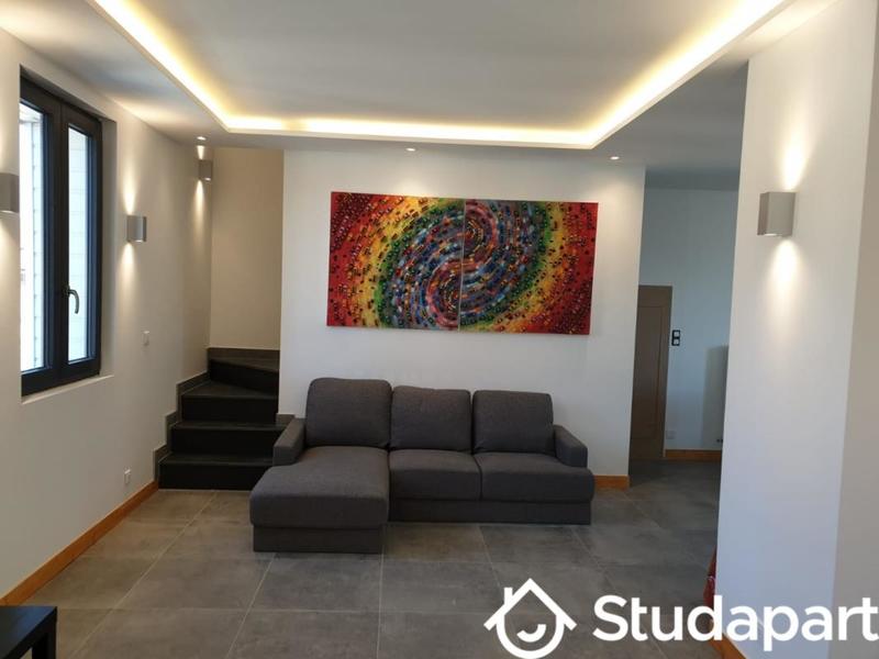 Chambre - 13 m² - 1 pièce