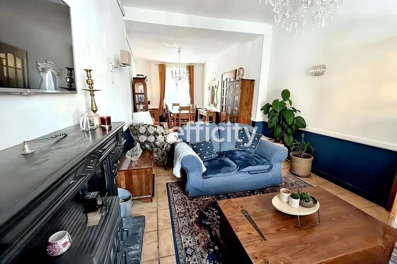 Maison - 162 m² - 6 pièces