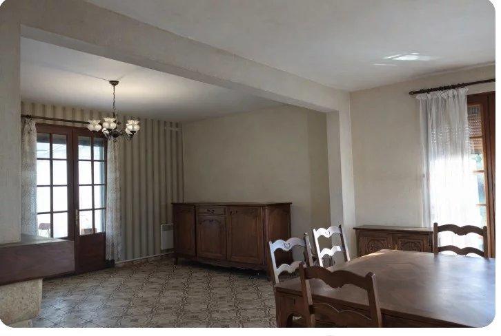 Maison - 167 m² - 7 pièces