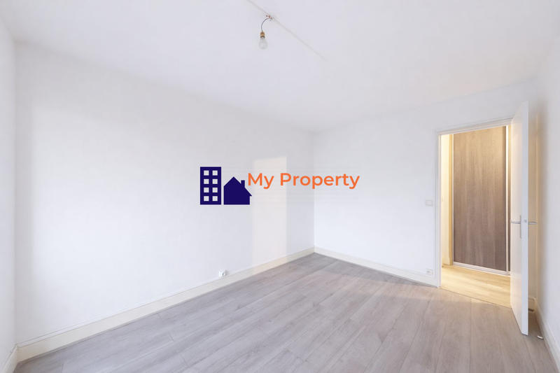 Appartement - 85 m² - 4 pièces