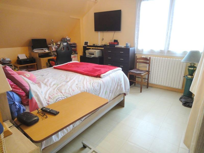 Maison - 128 m² - 7 pièces