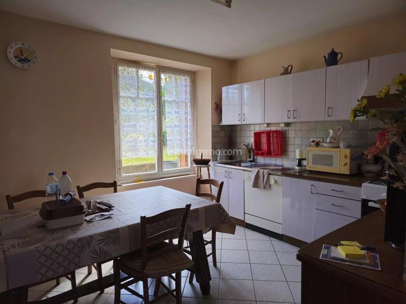 Maison - 82 m² - 5 pièces