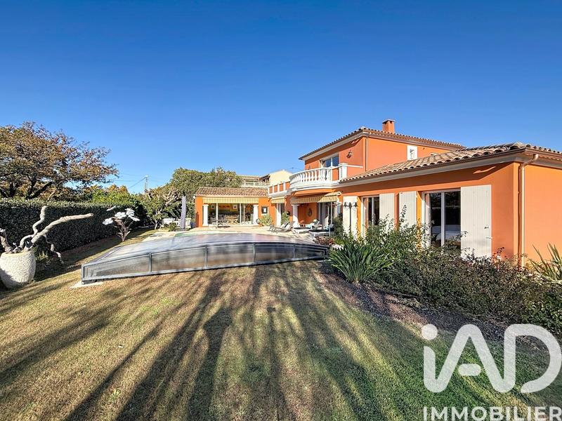 Maison - 178 m² - 4 pièces