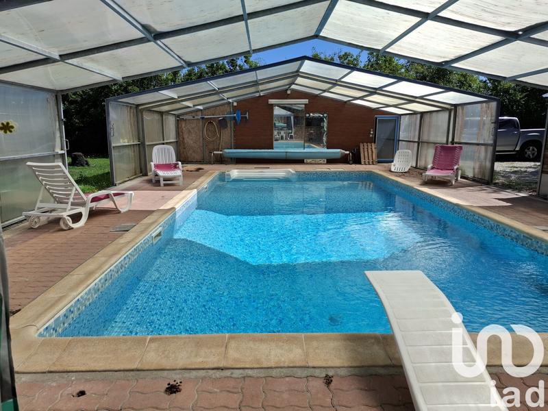 Maison - 303 m² - 9 pièces