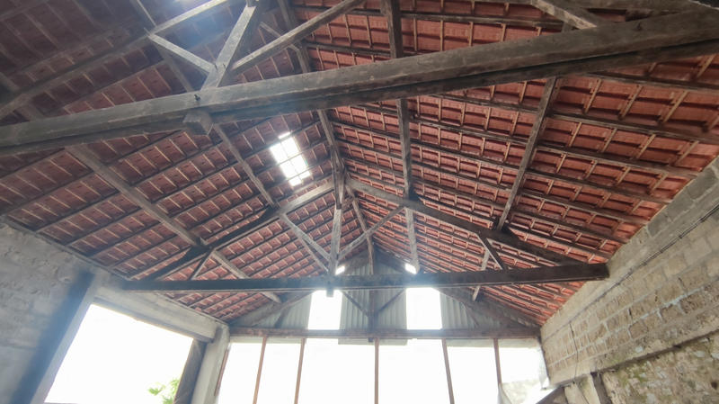 Maison - 250 m² - 3 pièces