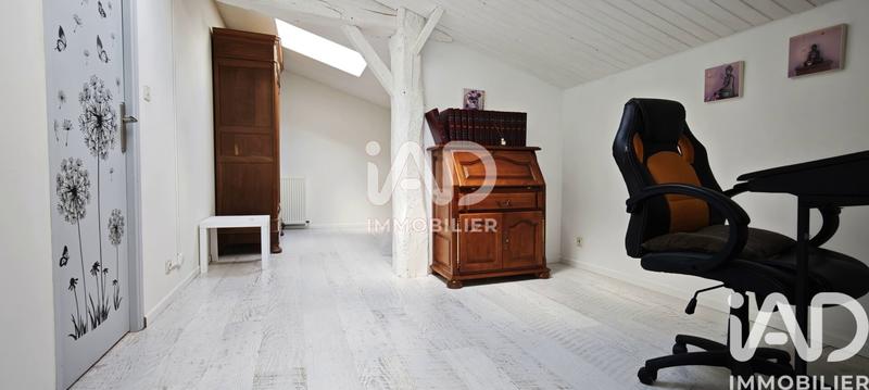 Maison - 245 m² - 8 pièces