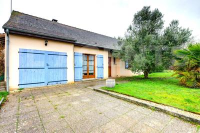 Maison traditionnelle - 115 m² - 6 pièces