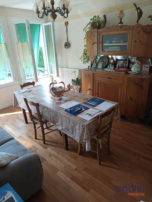 Maison - 67 m² - 5 pièces