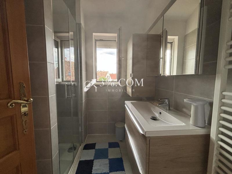 Maison - 95 m² - 5 pièces