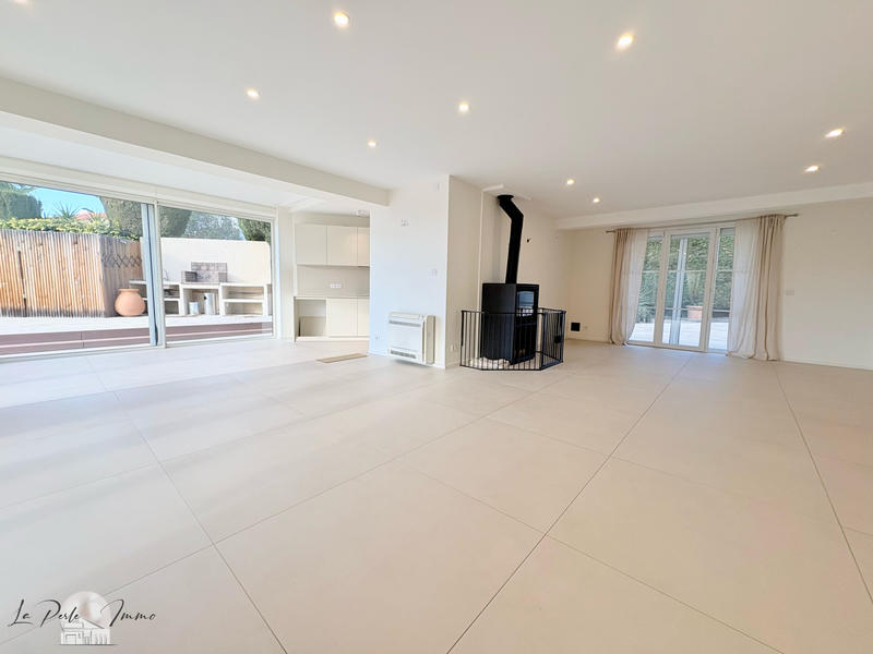 Villa - 150 m² - 5 pièces