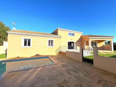 Villa - 143 m² - 5 pièces