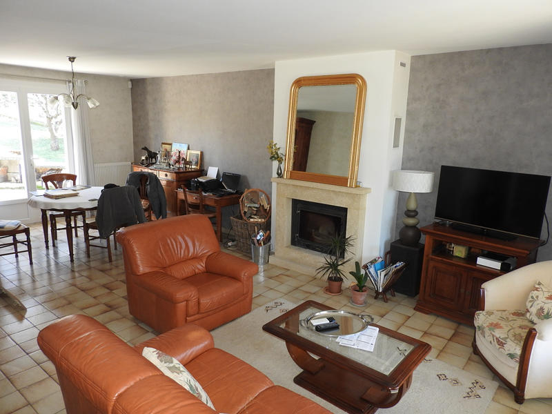 Maison - 102 m² - 5 pièces