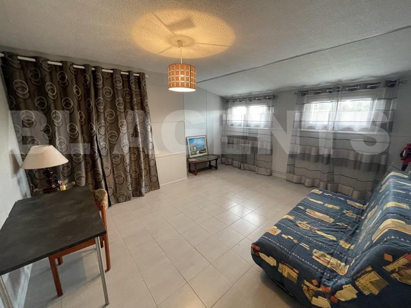 Propriété - 200 m² - 7 pièces