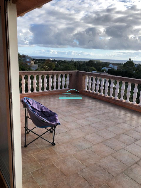 Villa - 180 m² - 7 pièces