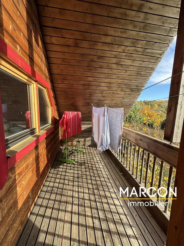 Maison - 213 m² - 4 pièces