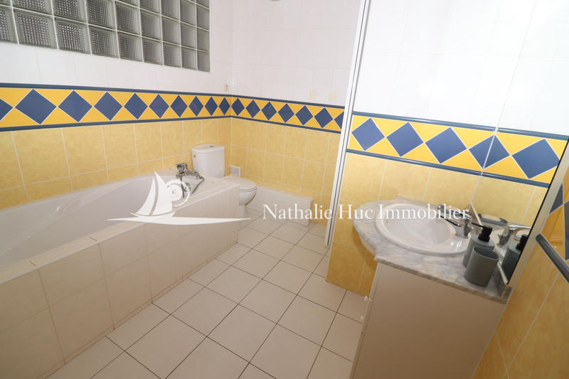 Appartement - 107 m² - 4 pièces