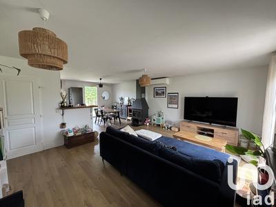 Maison - 102 m² - 5 pièces