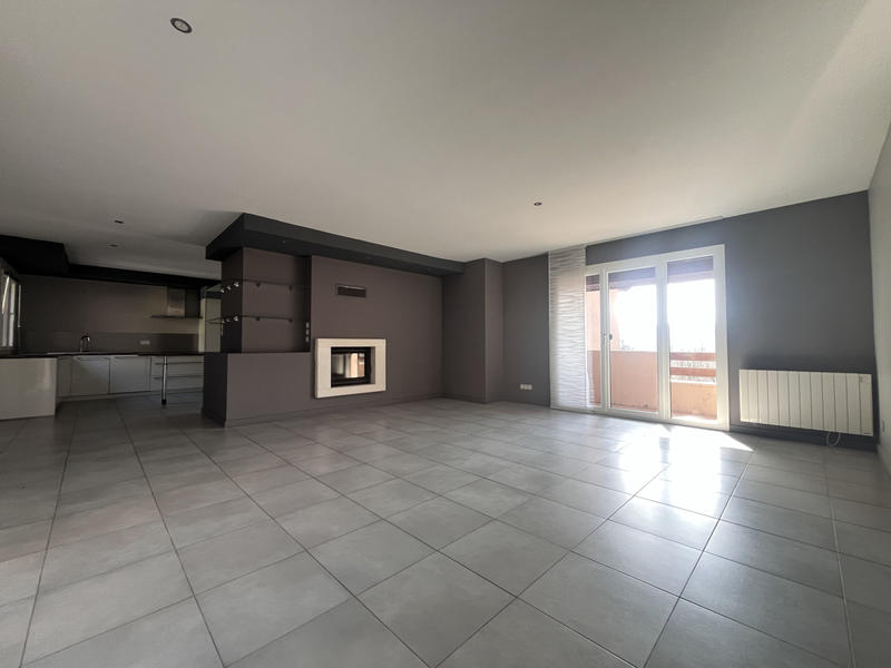 Maison - 90 m² - 3 pièces