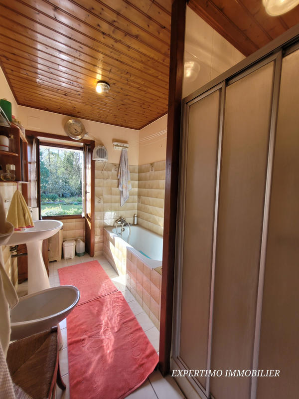 Maison de village - 95 m² - 6 pièces