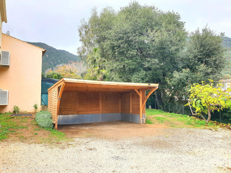 Appartement - 104 m² - 5 pièces