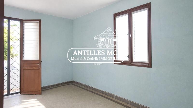 Maison - 199 m² - 10 pièces