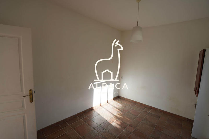 Maison - 185 m² - 10 pièces