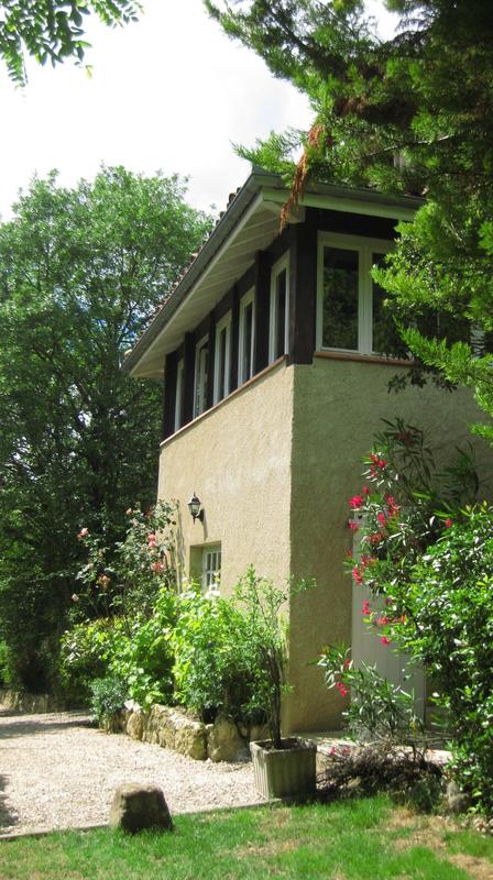 Maison traditionnelle - 180 m² - 5 pièces