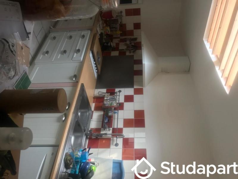 Chambre - 15 m² - 1 pièce