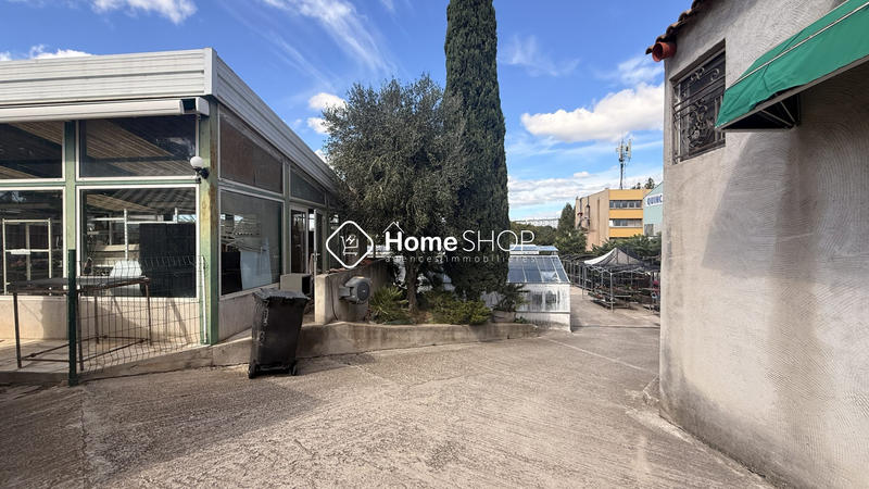 Maison traditionnelle - 157 m² - 3 pièces