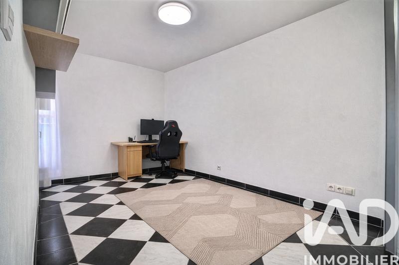 Maison - 149 m² - 7 pièces