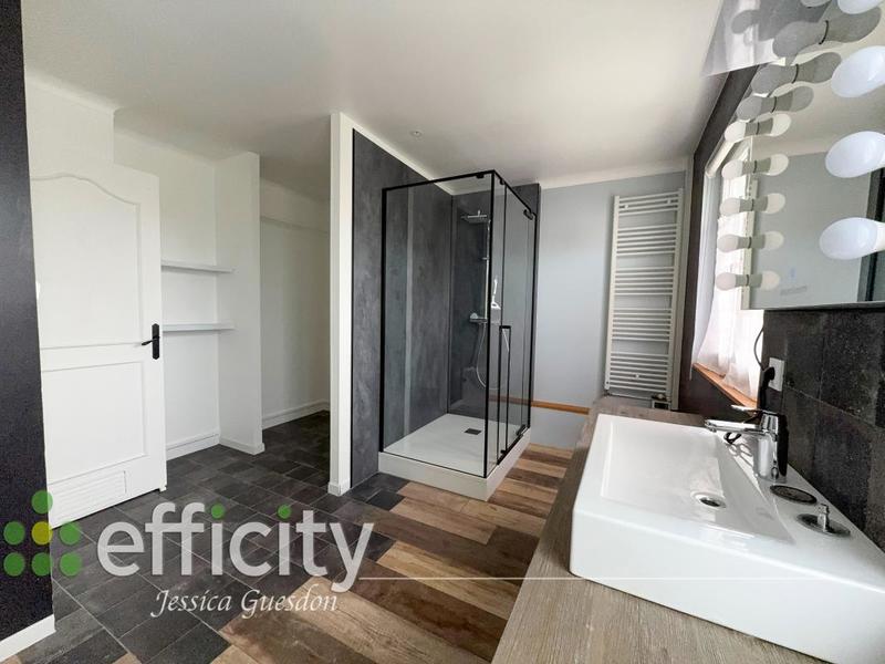 Pavillon - 153 m² - 5 pièces