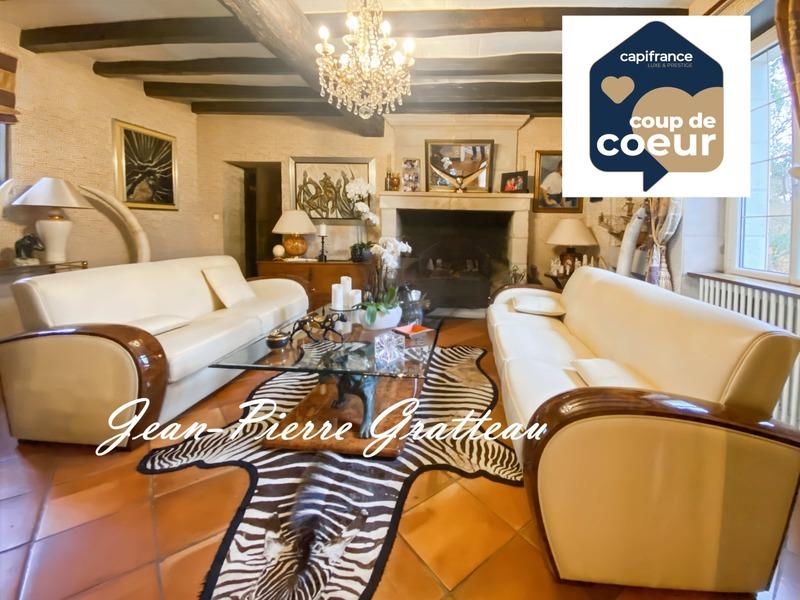 Propriété - 657 m² - 16 pièces