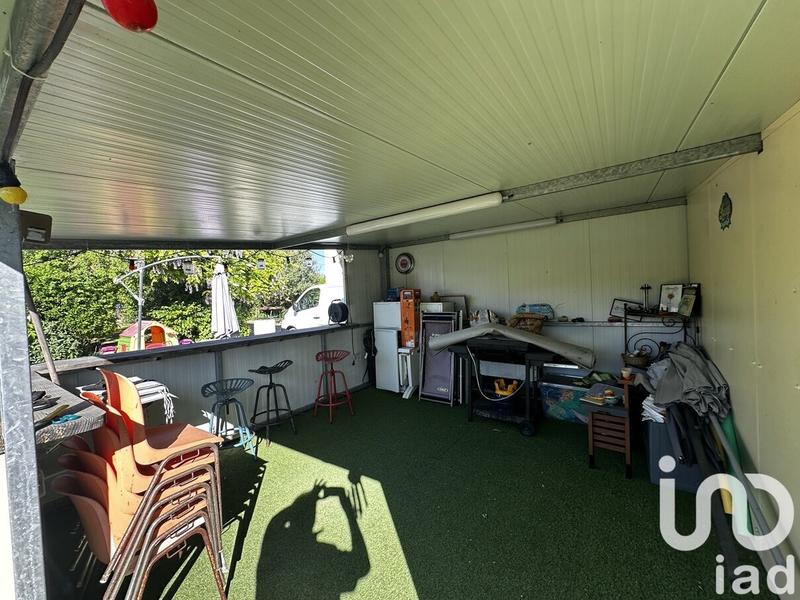 Maison - 207 m² - 10 pièces