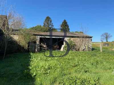 Maison ancienne - 150 m² - 4 pièces