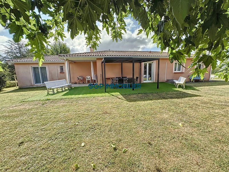 Maison traditionnelle - 153 m² - 5 pièces