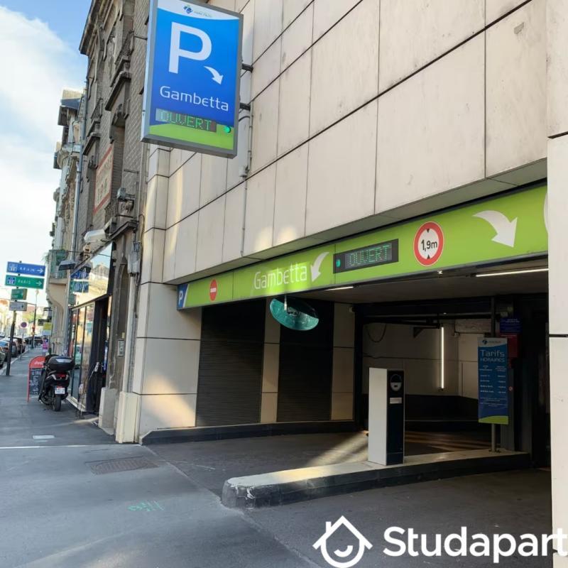 Chambre - 12 m² - 1 pièce