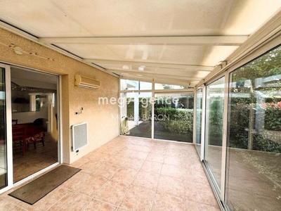 Maison traditionnelle - 125 m² - 6 pièces