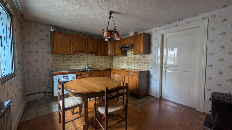 Maison - 80 m² - 4 pièces