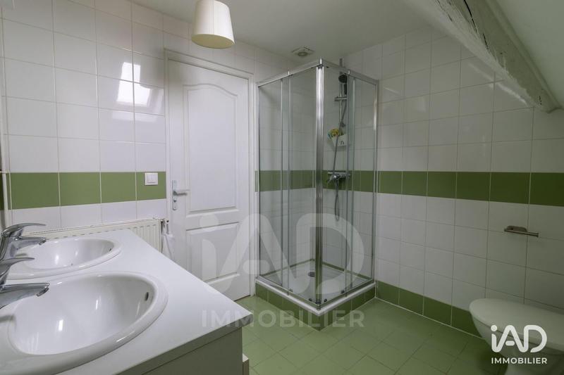 Maison - 283 m² - 12 pièces