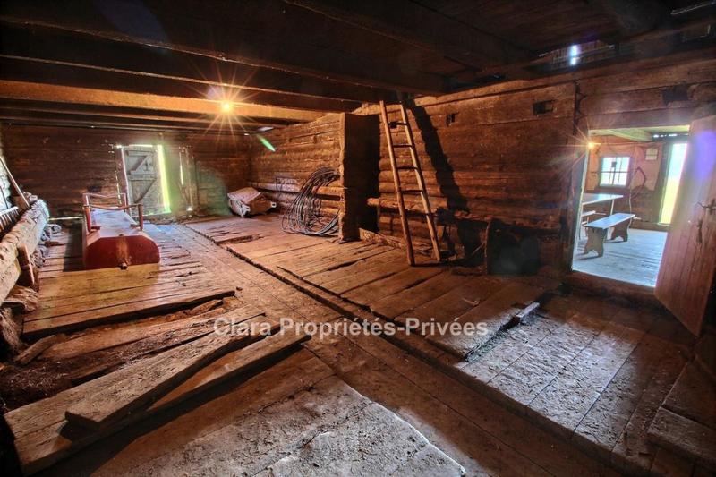 Châlet - 185 m² - 2 pièces