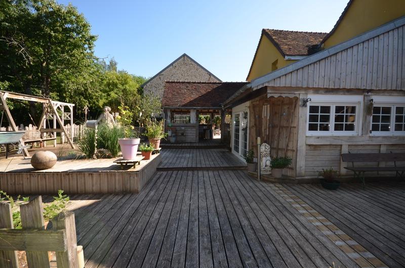 Maison - 226 m² - 7 pièces