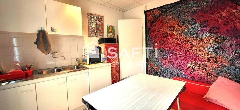 Local commercial - 54 m² - 3 pièces