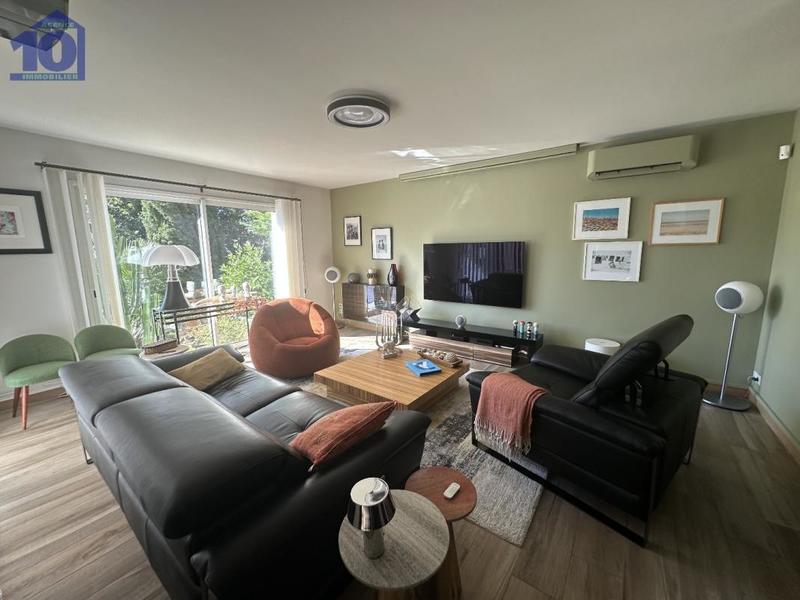 Maison - 185 m² - 6 pièces