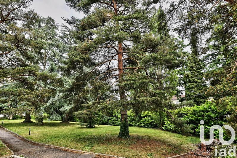 Appartement - 93 m² - 4 pièces