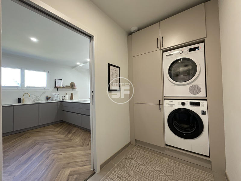 Maison - 187 m² - 5 pièces