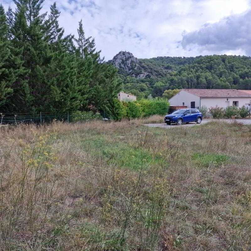 Terrain constructible - 756 m²