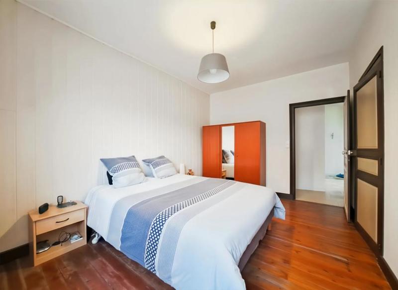 Appartement - 172 m² - 8 pièces