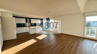 Appartement - 139 m² - 5 pièces