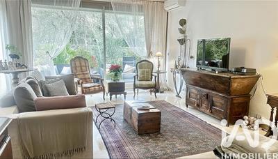 Appartement - 102 m² - 4 pièces